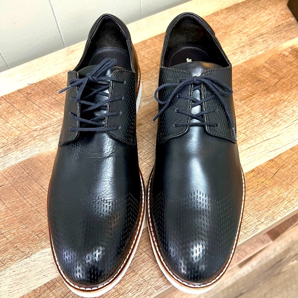 Johnston & Murphy Plain Toe Calf Skin Shoes NWOT